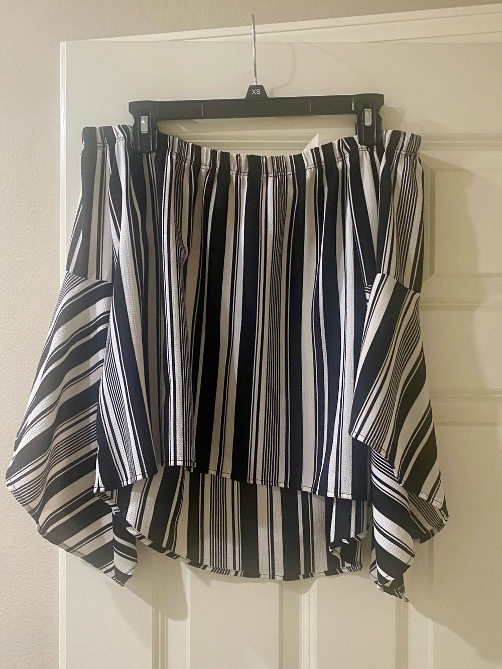 Mind Code Black and White Striped Off-Shoulder High-Low Top